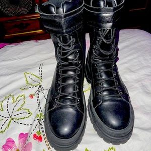 KILLSTAR HACKER VEGAN PLATFORM BOOTS UNISEX 9M 10W EUC 41 EURO UK 8